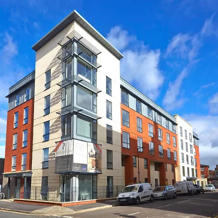 Lägenhet Deluxe Modern Townhouse Near Cabot Circus By Bijou Boutique *